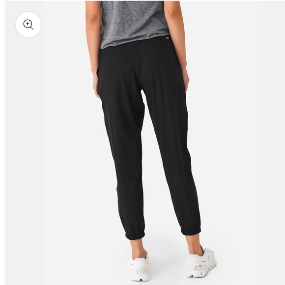 VUORI Women's Weekend Jogger size small - Picture 2 of 7